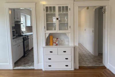 10-12 Eliot St #10 1