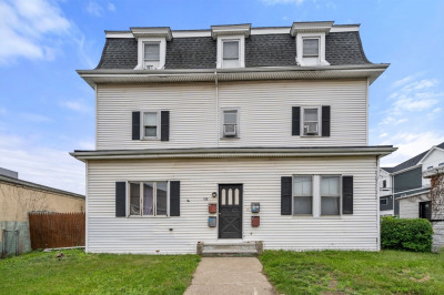 98-102 Franklin St #4 1