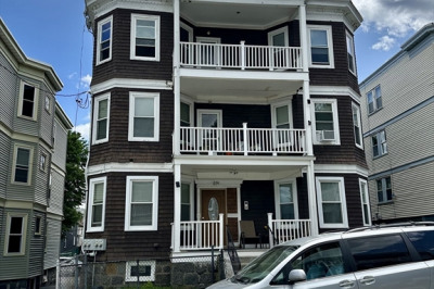 55 Lighgow Street #3 1
