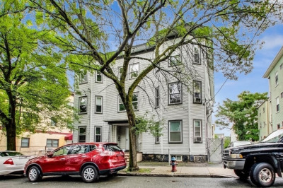 109 Walnut St 1