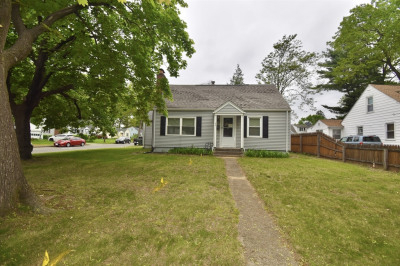 66 Curve St 1