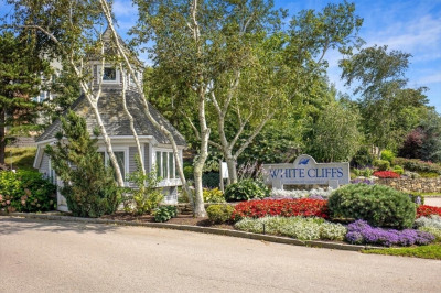 42 Fairway Dr #Golfview