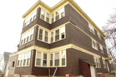 71 Astoria St 1