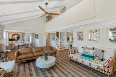 8 Beach St 1