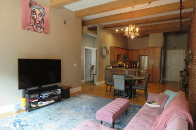 61 Market St #2B 1