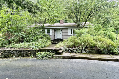 6 Overlook Drive 1