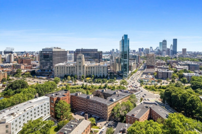 116 Riverway #14 1