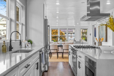 62 Governor Winthrop Rd #2 1