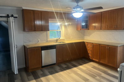 35 Laurel St #2 1