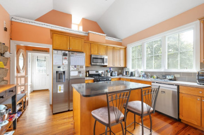 515 Lexington St #2 1