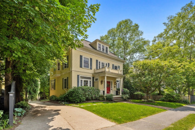 204 Homer St 1