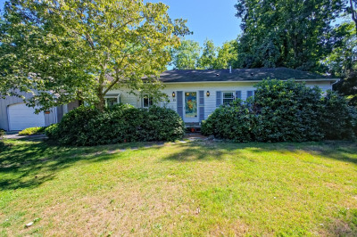 15 Lakewood Dr 1