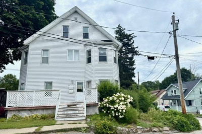 8-10 Vinton Ave 1
