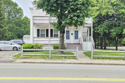 453 Pond St #2 1