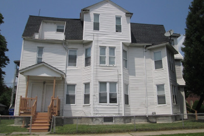 430 Plainfield St 1
