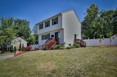 35 Adelaide Ave 1