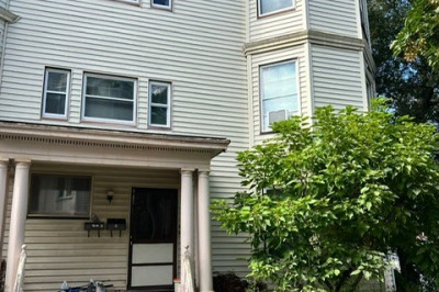 38 Chestnut St 1