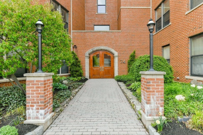 74 Kent St #C2 1