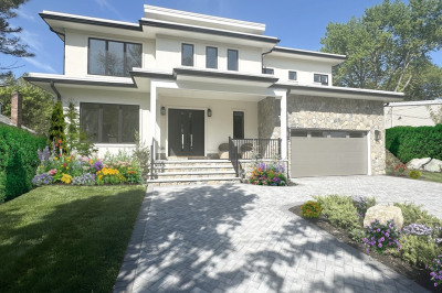 55 June Ln 1