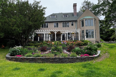 455 Puritan Rd 1