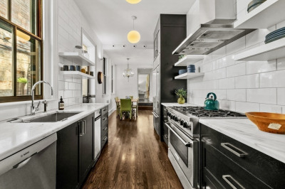 22 Joy Street 1