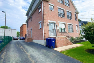 287 Everett St #3 1