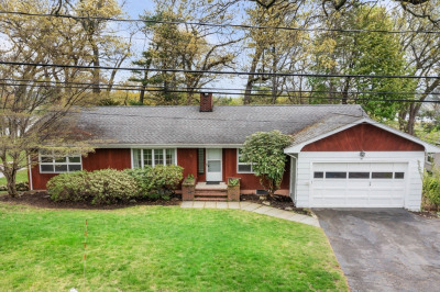 66 Windmill Ln 1