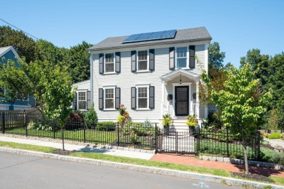 16 Plummer Avenue 1