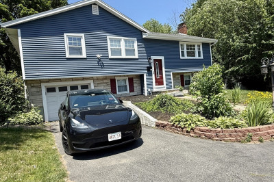 258 Plain St 1