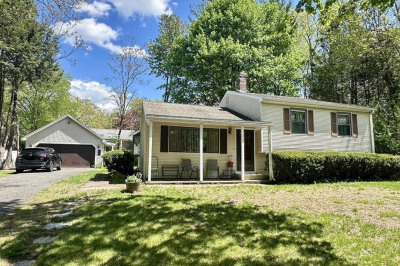 112 Entrybrook Dr 1