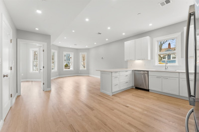 23 Dewolf St #2 1