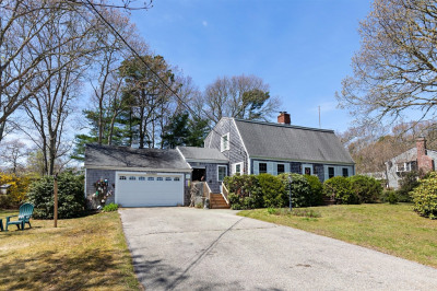 39 Bennets Neck Dr 1