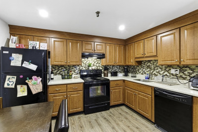 53 Swanson Ct #12C 1