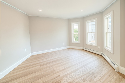 5 Carson St #1 1