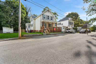 55 Stratham St 1