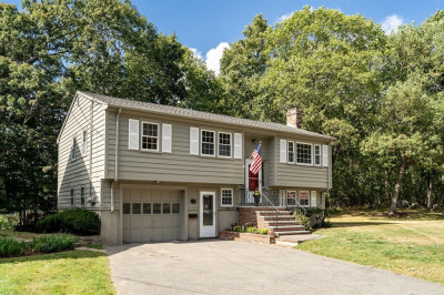 139 Newfield Street 1