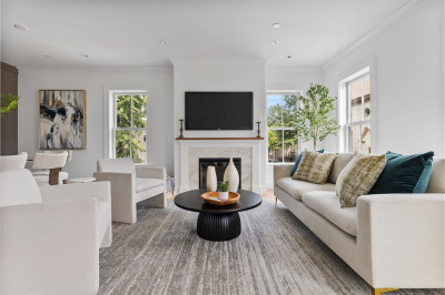 251 West Third St #251 1