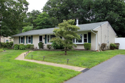 9 Camardo Dr