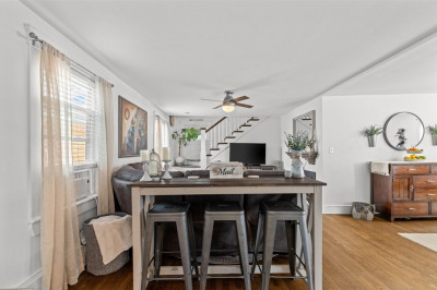 523 Humphrey St 1