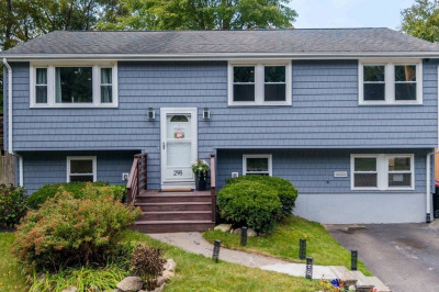 298 North Quincy Street 1