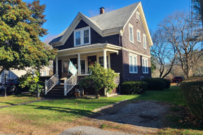 281 Commercial St 1