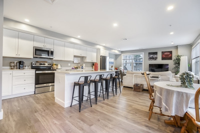 245 Bussey St #205