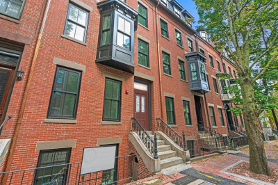 211 W Springfield #3