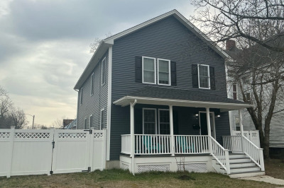 135 College St 1