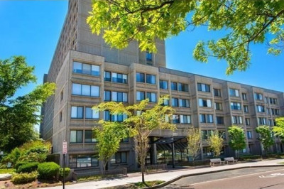 1731 Beacon St #305 1