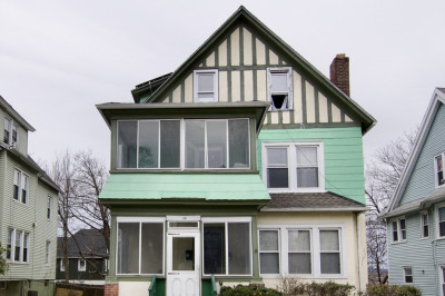24 Longview St 1
