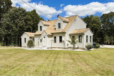 110 Plain St 1