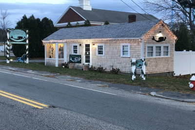 855 Main St