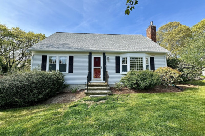 8 Dove Ln