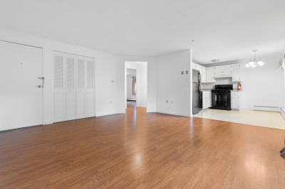 50 Farrwood Ave #9 1